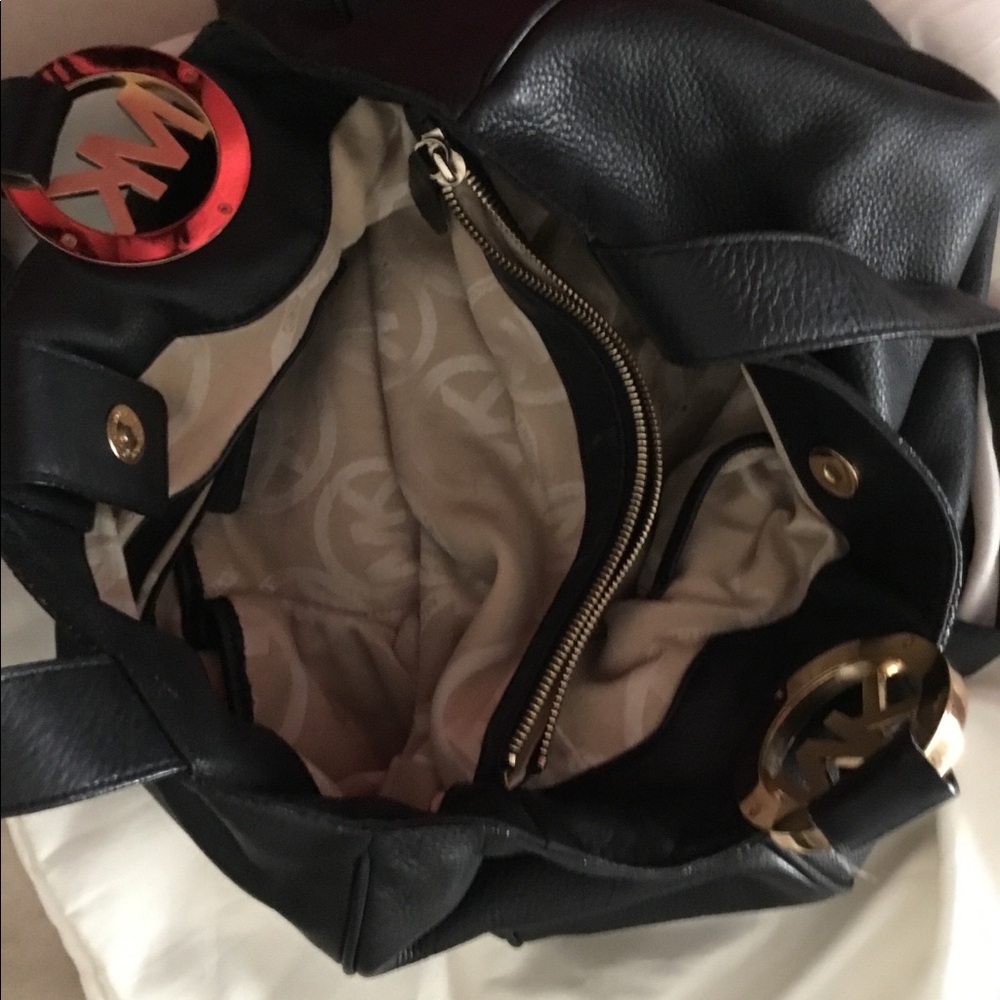 Purse - Picture 3 of 3